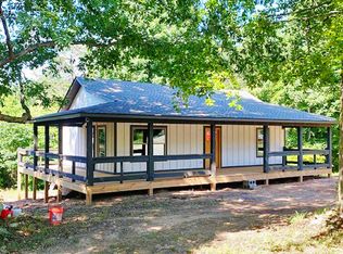 885 Marble City Rd, Mineral Bluff, GA 30559