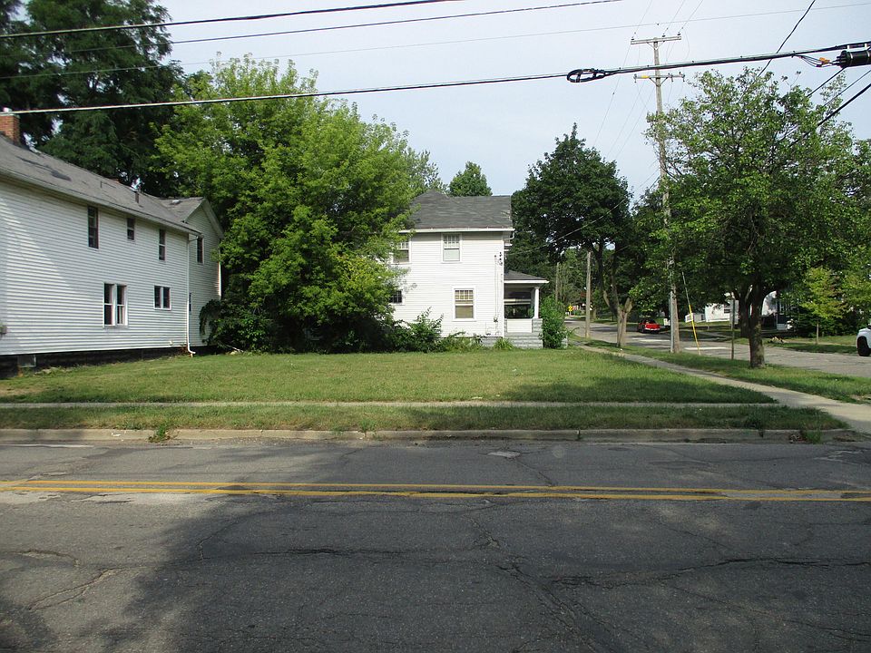1st image of 511 S Blackstone St