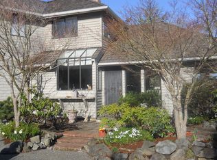 627 N Waugh Rd, Mount Vernon, WA 98273