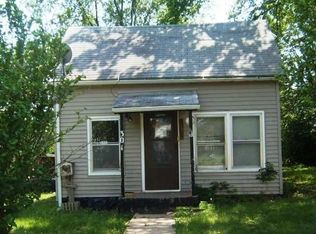 301 W 4th St, Freeman, MO 64746