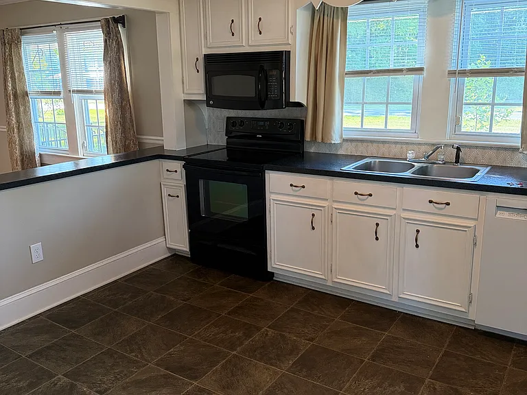 8195 Old Concord Rd — Photo 16