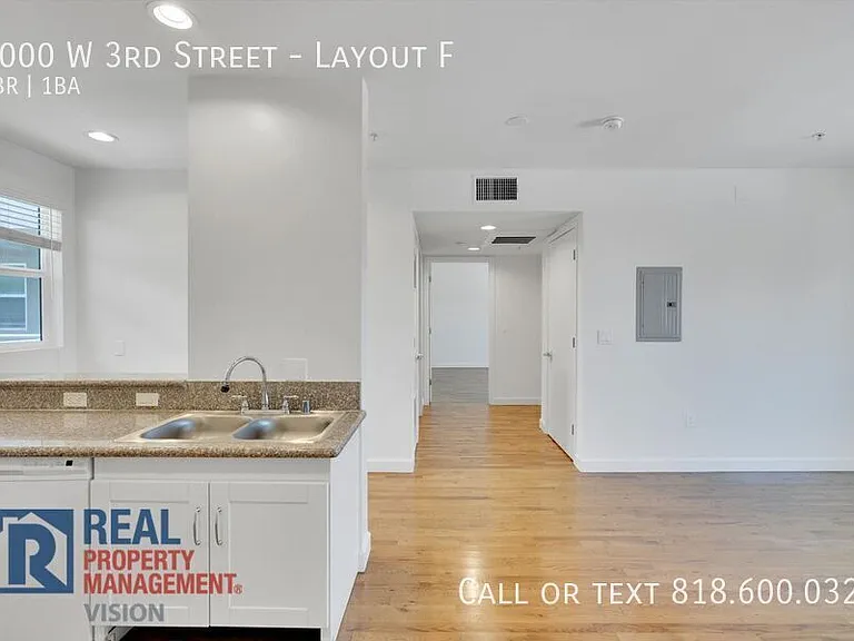 2000 W 3rd St — Photo 10