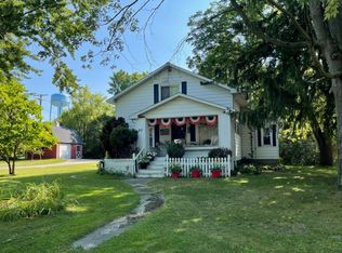 97 S Howard St, Carsonville, MI 48419