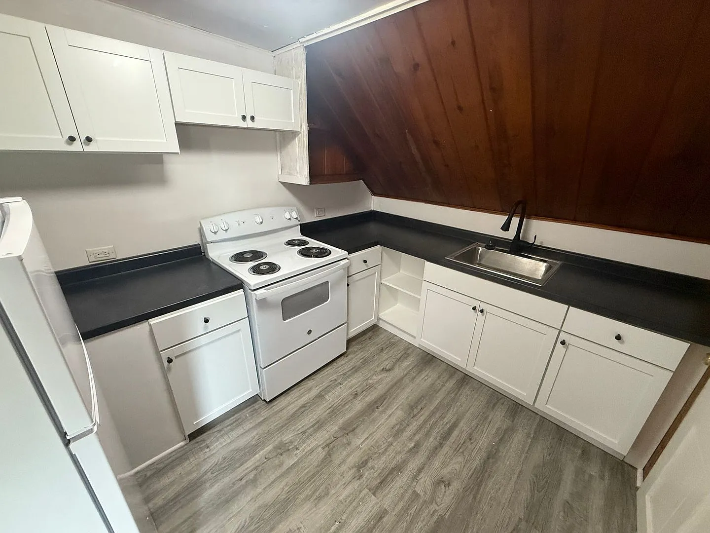 2408 W High St. — Photo 2