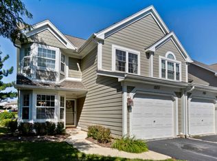 1203 Scott Ct, Carol Stream, IL 60188