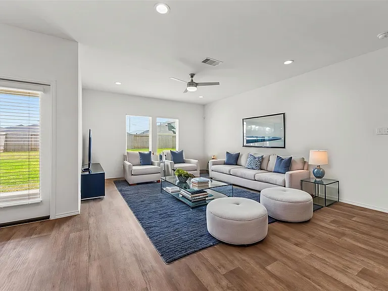 2815 Magnolia Blossom Ln — Photo 3
