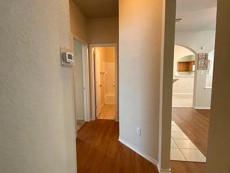 207 Brown St — Photo 18