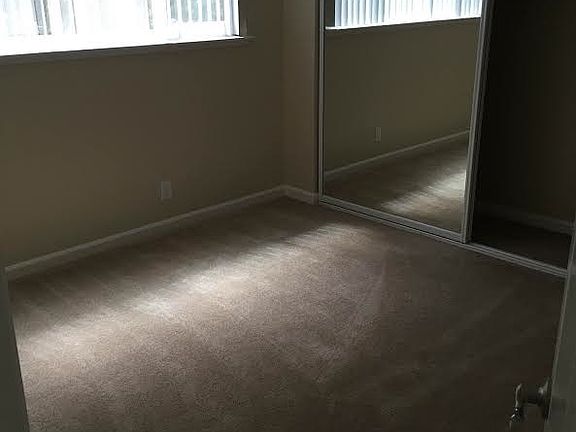 2nd image of 278 Tyrella Ave APT 06