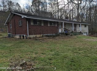 3034 Mountain Rd, Saylorsburg, PA 18353