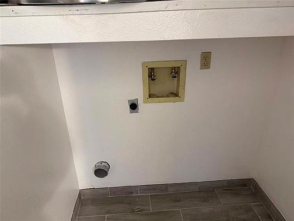 3rd image of 1428 Orpheum Ave APT D