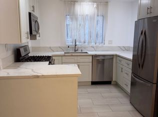 1341 Berkeley St APT 4, Santa Monica, CA 90404