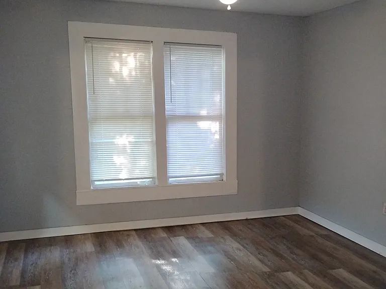 106 N 20th Ave #A — Photo 5