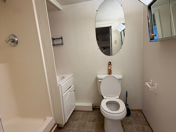 4th image of 37 Biggs Ln #6