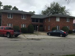 115 W John St APT 8, Forrest, IL 61741