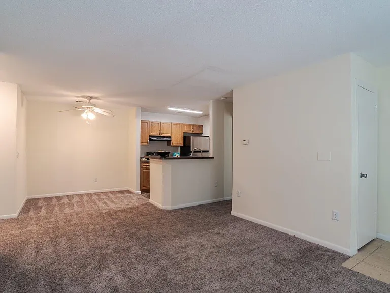 St. Andrews Commons Apartment Homes — Photo 6