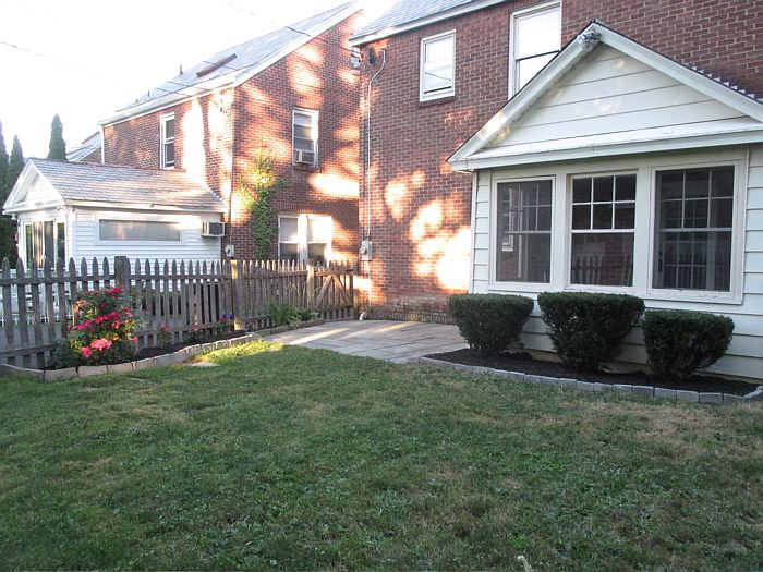 63 Oakwood St, Albany, NY 12208 Zillow