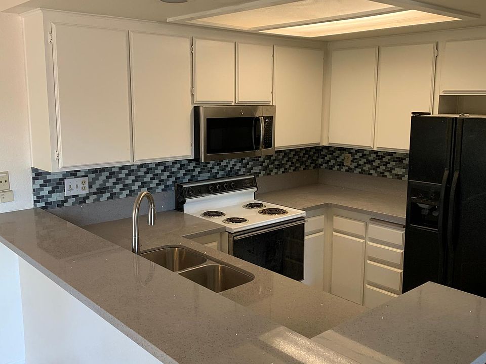 1st image of 2425 Cranston Dr Unit 202