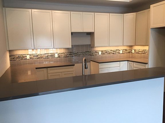 2nd image of 5572 Arbor Chase Dr #73