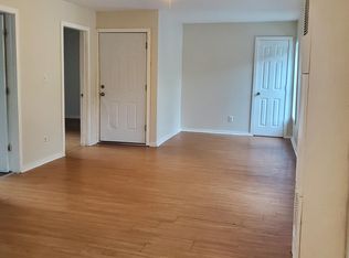 10 122nd St #2, Troy, NY 12182