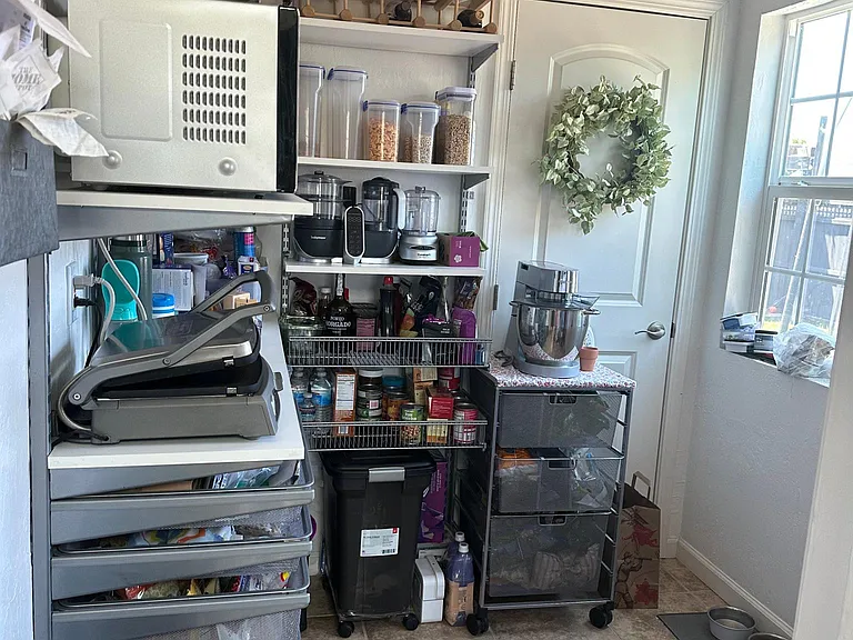 501 Bradley Ave — Photo 10