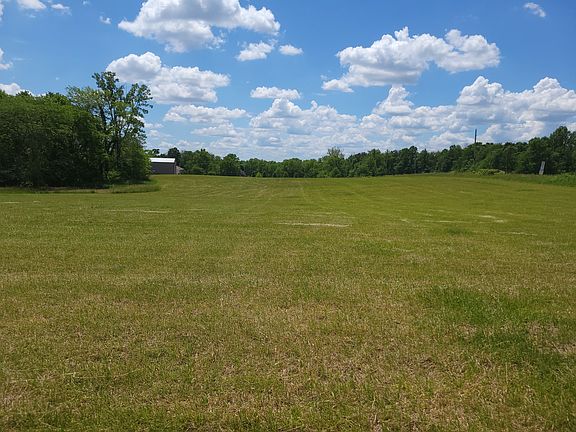 2nd image of 2428 W County Road 250 N