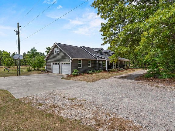 3rd image of 1221 Martin Smith Rd