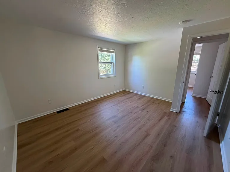 88 Woodsong Ln — Photo 8