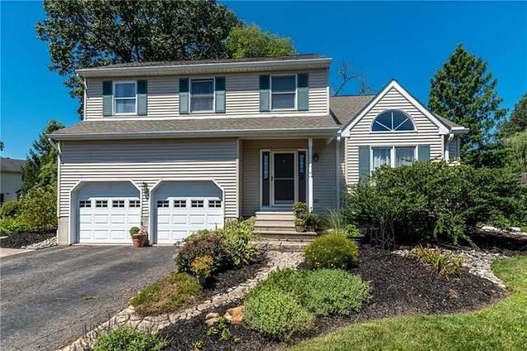 1st image of 3753 Redwood Ct