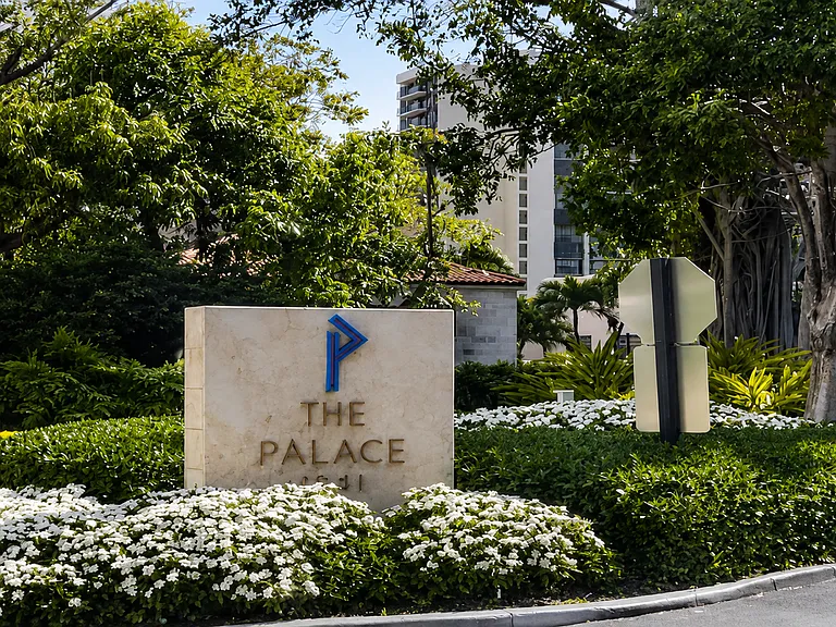1541 Brickell Ave #T105 — Photo 100