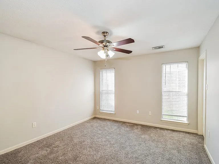 5290 Kristy Ln — Photo 9