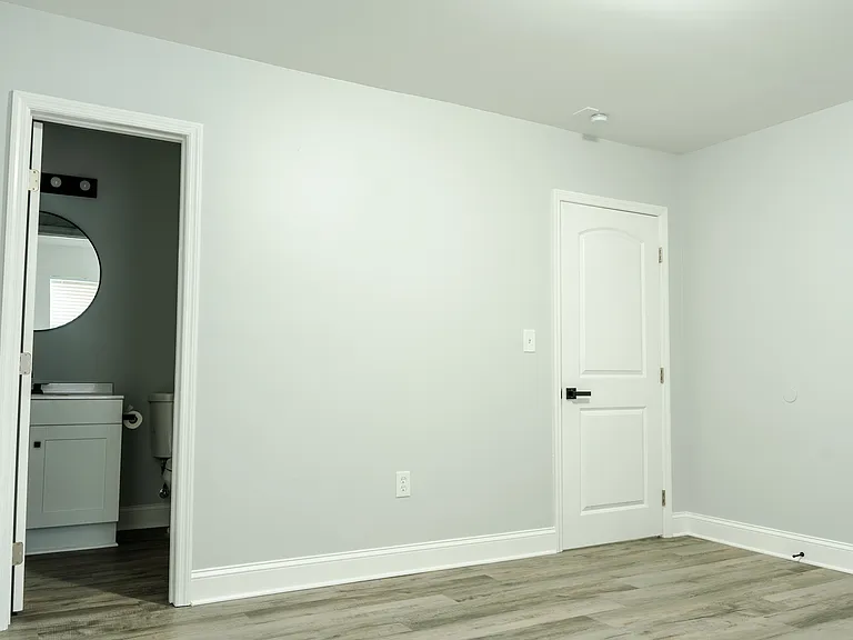 4814 Coster Rd — Photo 8
