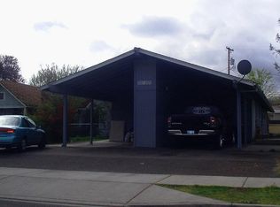 1017 W 12th St, Medford, OR