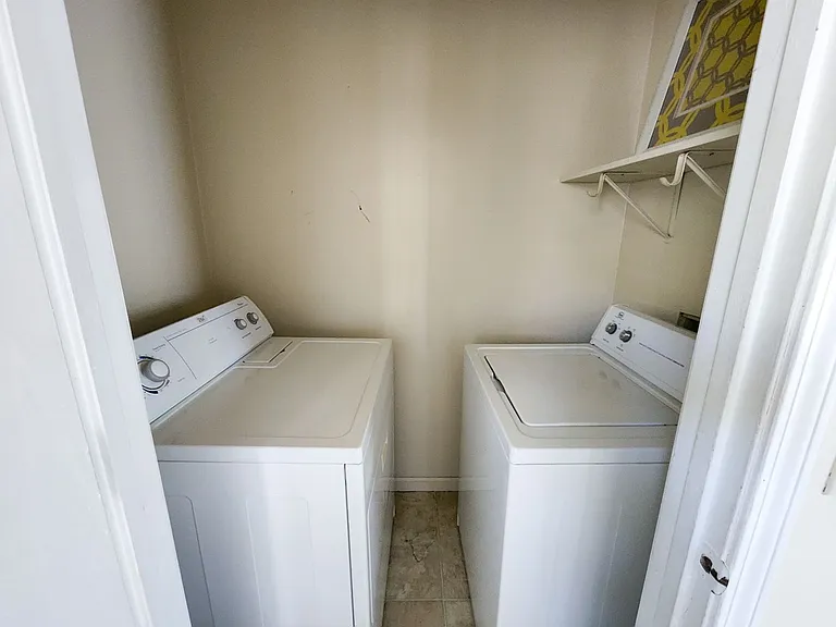 710 Heidi Ct — Photo 15