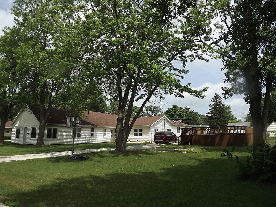1st image of 590 E Grant St