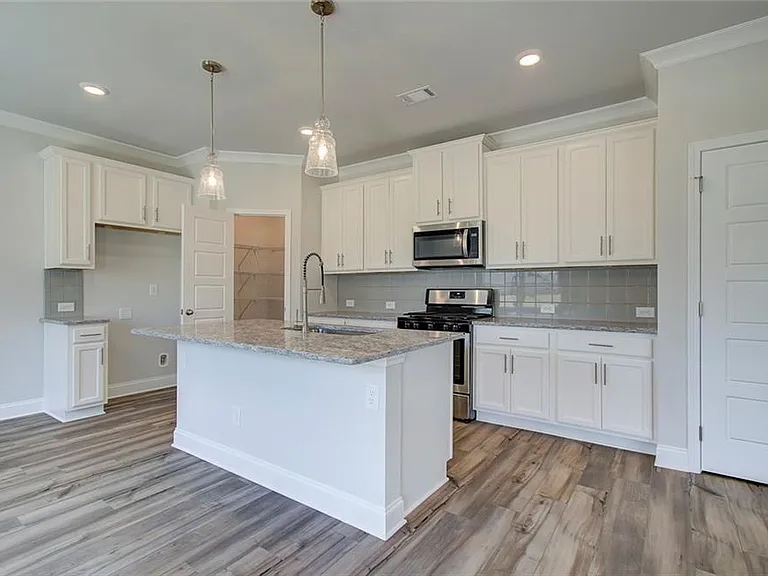 1751 Branthaven Ln — Photo 13