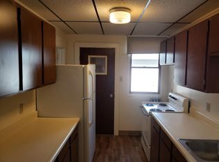 430 4th St S #2, Glasgow, MT 59230