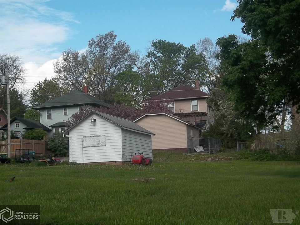 2nd image of 508 N Birch St
