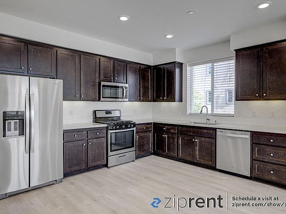 3rd image of 12727 N Watt Ln Unit E
