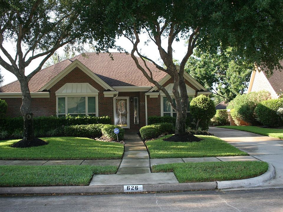 1st image of 626 Ironwood Dr