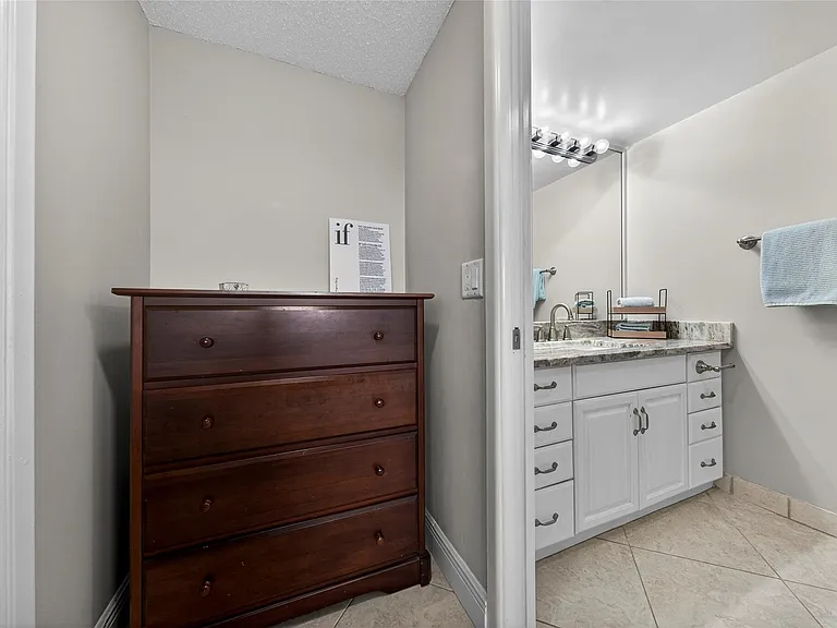3180 NE 48th Ct #412 — Photo 18