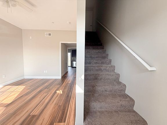 3rd image of 5202 Oak Point Ct