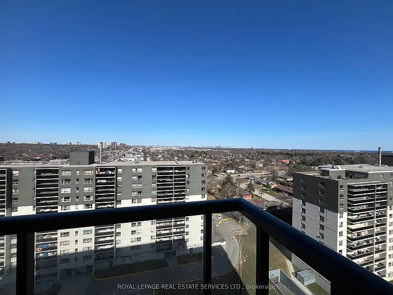86 Dundas St E #1312 — Photo 24