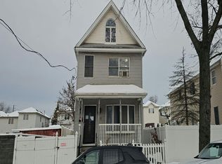 19 Shelley Ave, Staten Island, NY 10314