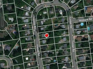 24 Inwood Rd, Glen Cove, NY 11542