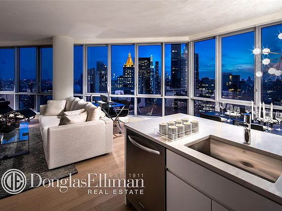 2nd image of 160 Madison Ave #Aff