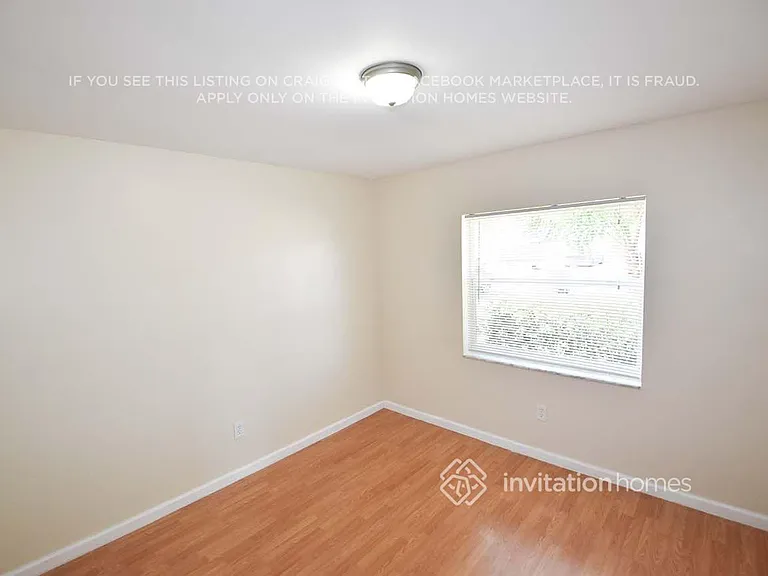 10927 Gallery St — Photo 8