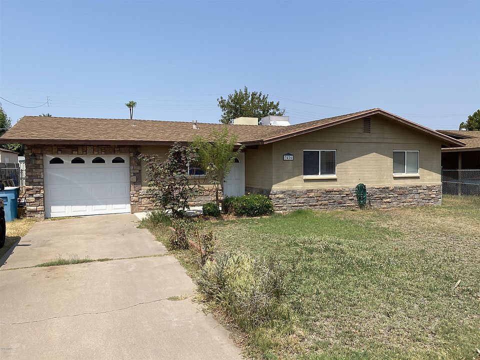 1st image of 3426 W Palmaire Ave