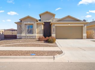 1134 Sylvia Aguilar St, El Paso, TX 79928