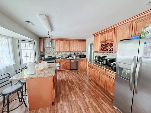 3 Wellington Dr Photo 1