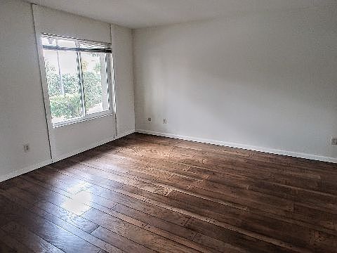 large master bedroom
